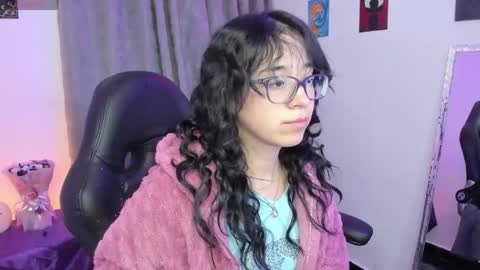 Snapshot of indra_cam chatting on 06.03.26 Diana online show from 06.03.26