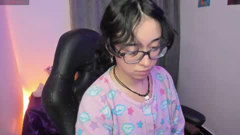 Snapshot of indra_cam chatting on 06.14.26 Diana online show from 06.14.26