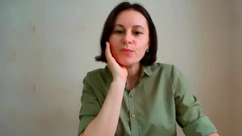 Snapshot of inessa_beauty chatting on 06.07.26 Inessa online show from 06.07.26