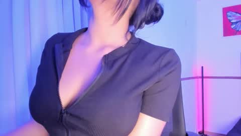 InfernalKiss online show from 12.15.25