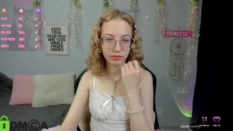 Mia online show from 04.01.26