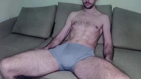 Snapshot of infinitely_eternal_ chatting on 01.12.25 infinitely_eternal_ online show from 01.12.25