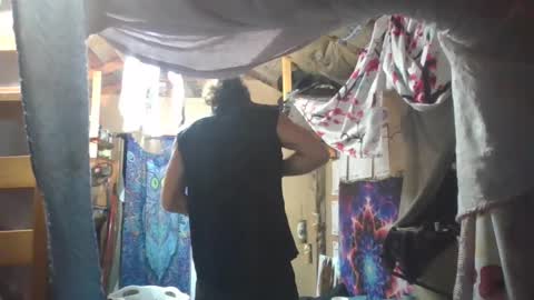 Snapshot of infinitflamezlife chatting on 10.03.25 infinitflamezlife online show from 10.03.25