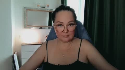 Snapshot of infinity_loveliness chatting on 07.17.26 Infinity online show from 07.17.26