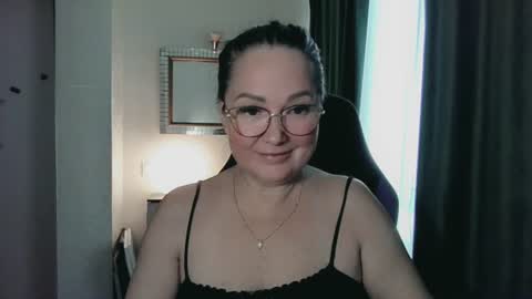 Snapshot of infinity_loveliness chatting on 07.19.26 Infinity online show from 07.19.26