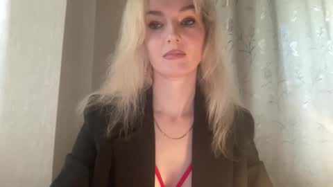 IngaCat online show from 04.17.26