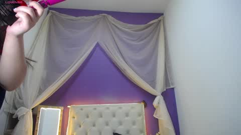 Ingrid petite online show from 01.16.25