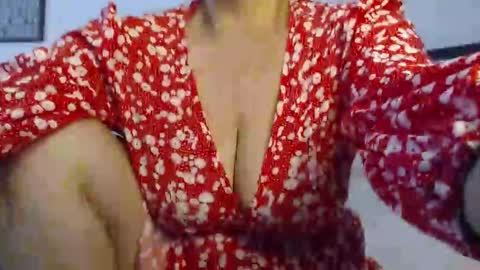 Snapshot of ingridbergman chatting on 02.28.25 online show from 02.28.25
