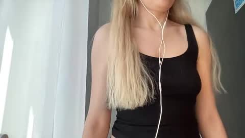 iniva05 online show from 04.14.26