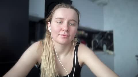 iniva05 online show from 04.15.26