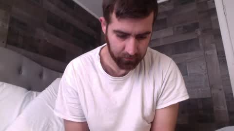 Snapshot of inmybackyard chatting on 01.02.25 InMyBackyard online show from 01.02.25