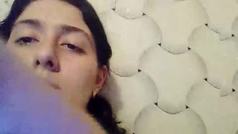 inna79782 online show from 11.28.25