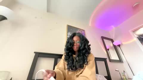 Snapshot of innerbloomenergyyyy chatting on 03.02.26 Duckyyxxox online show from 03.02.26