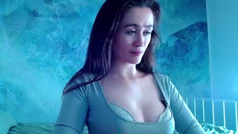 Lina online show from 03.07.26