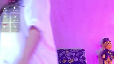 innocenthazel online show from 01.17.26