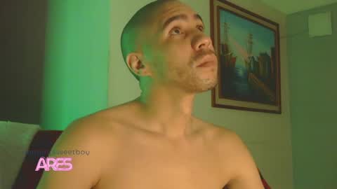 Snapshot of innocentsweetboy chatting on 02.26.25 Aaron online show from 02.26.25