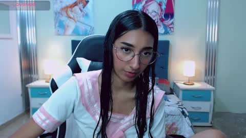 Luna moon online show from 04.01.26