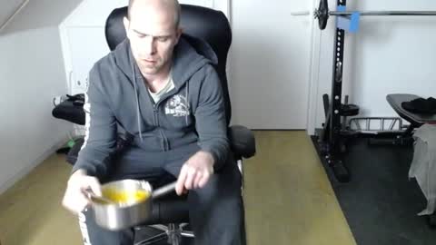 insanemaxxx online show from 12.12.24