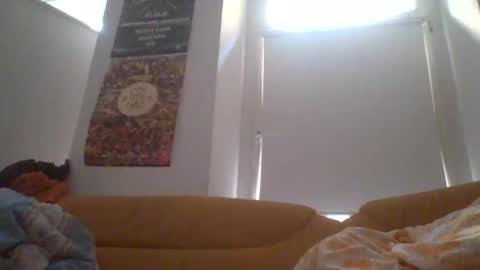 Snapshot of insanesunrise chatting on 05.16.26 insanesunrise online show from 05.16.26