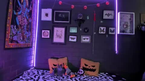   SANIA  online show from 10.29.25