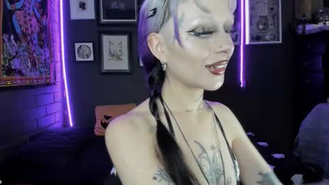   SANIA  online show from 11.04.25