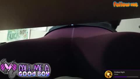 Snapshot of intentkitten chatting on 01.06.26 Reigning Leo online show from 01.06.26