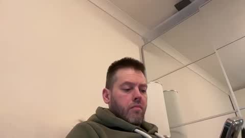 Snapshot of interestedhun chatting on 01.25.25 InterestedHun online show from 01.25.25