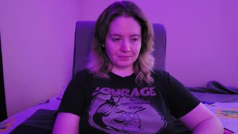 Faye online show from 10.25.25