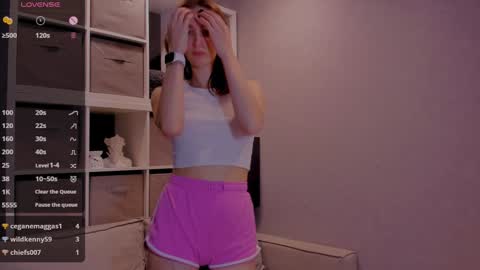 Snapshot of internetsexplorer chatting on 12.22.24 Bernadette Join online show from 12.22.24