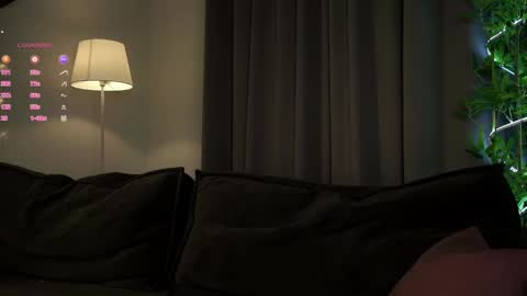 Ellie online show from 02.11.25