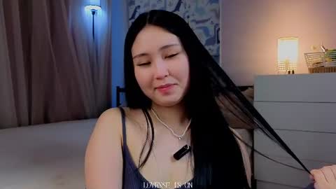 Snapshot of iolaselley chatting on 06.18.26 Tesha online show from 06.18.26