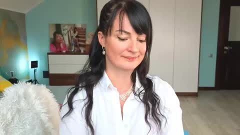 iracherrynow online show from 11.20.25