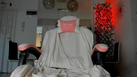 Ir s room online show from 12.18.24