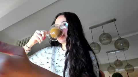 Ir s room online show from 12.01.25