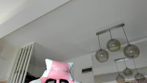 Ir s room online show from 12.04.25