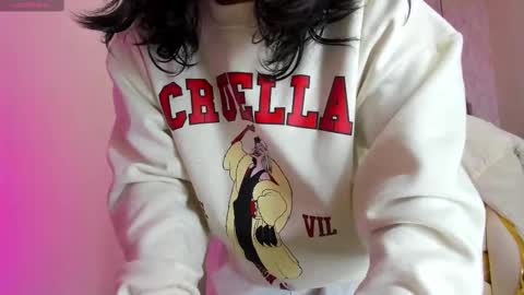 Snapshot of iris_77 chatting on 11.20.25 iris_77 online show from 11.20.25