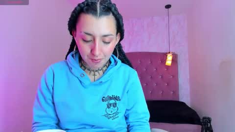 Snapshot of iris_77 chatting on 11.29.25 iris_77 online show from 11.29.25