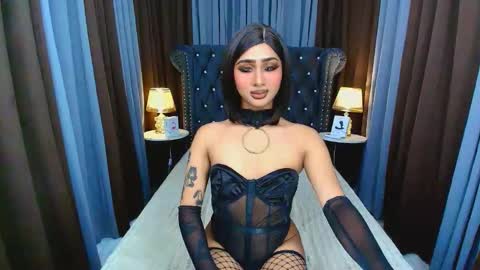 Iris online show from 04.12.26