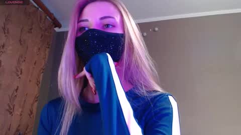 Lily online show from 09.28.25