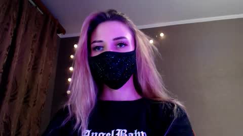 Lily online show from 12.03.25