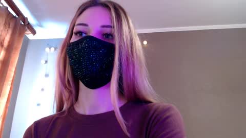 Snapshot of iris_lave chatting on 02.01.26 Lily online show from 02.01.26