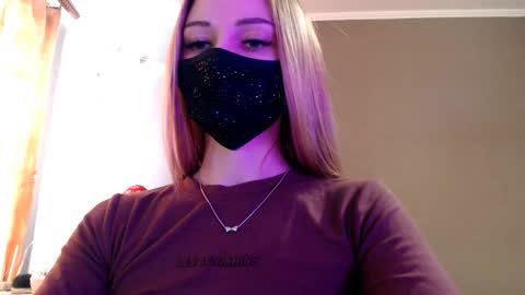 Snapshot of iris_lave chatting on 02.21.26 Lily online show from 02.21.26