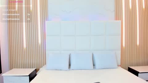 Snapshot of iris_thompson chatting on 10.02.25 Iris online show from 10.02.25