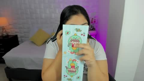 Snapshot of iris_torrez chatting on 05.12.26 Iris online show from 05.12.26