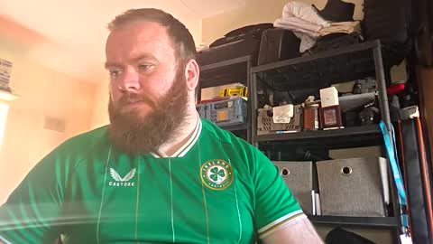 twitter theirishman205 online show from 10.29.25