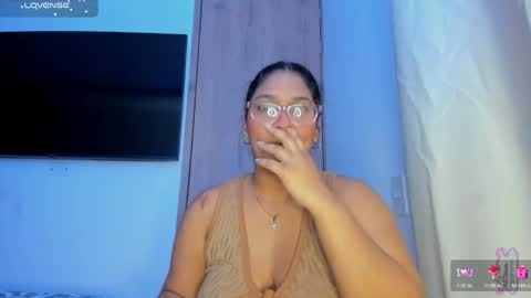 Snapshot of iriss_25 chatting on 05.27.26 iris online show from 05.27.26