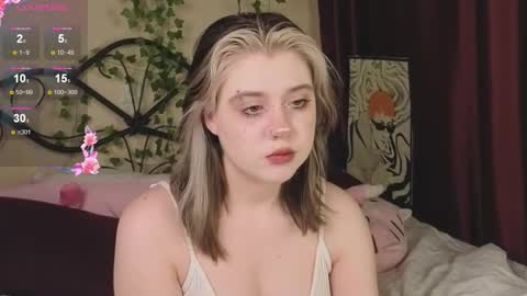 I am Cutie Iris3 online show from 11.20.25