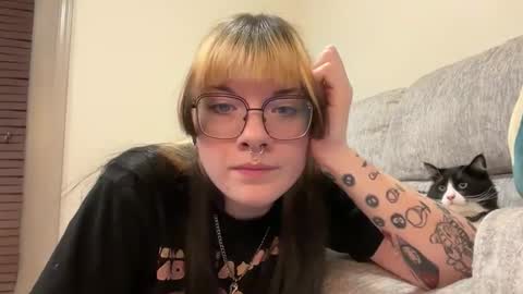 irissweets online show from 03.17.26