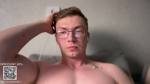 Snapshot of iron__chapman chatting on 11.16.25 Iron online show from 11.16.25