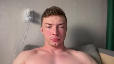 Snapshot of iron__chapman chatting on 12.20.25 Iron online show from 12.20.25